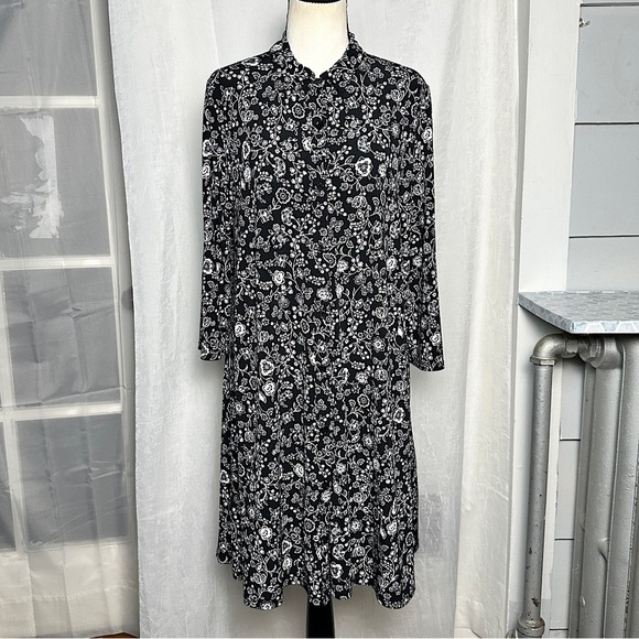 Harlow & Rose Floral Paisley Black & White Collared Flowy Maxi Dress Teacher - Picture 9 of 17